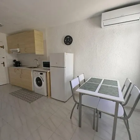 Homey Ground Floor Flat In * Dénia