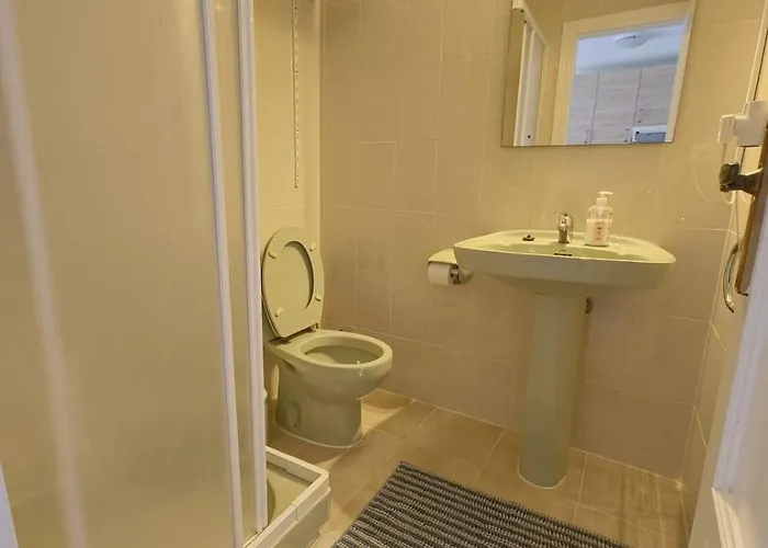 Διαμέρισμα Homey Ground Floor Flat In